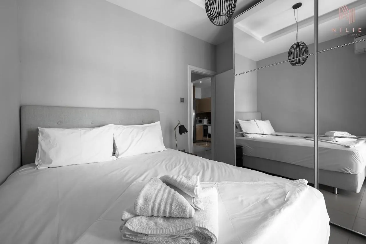 Awesome Sea View, Nilie Hospitality Mgmt Apartman Szaloniki 0*,