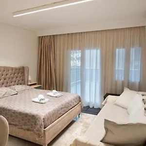 Apartment Ag.sofias Pedestrian Area Luxury Ap. & Big Balcony, Thessaloniki